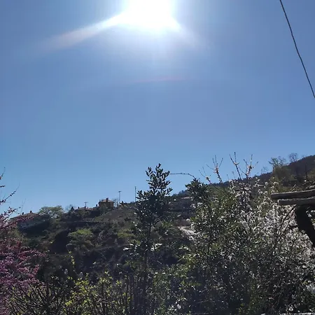 Feggaropetra Magic Mountain House