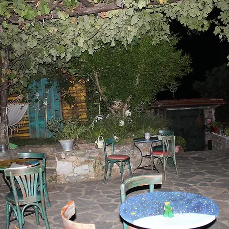 Feggaropetra Magic Mountain House