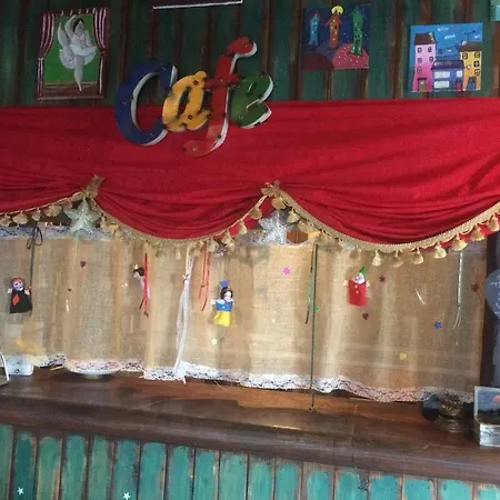 Feggaropetra Magic Mountain House בית הארחה פליאוס פנטלימון
