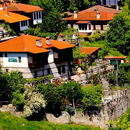 Feggaropetra Magic Mountain House Guest house