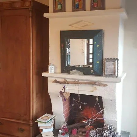 Feggaropetra Magic Mountain House פליאוס פנטלימון