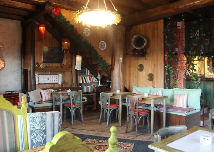 Feggaropetra Magic Mountain House בית הארחה