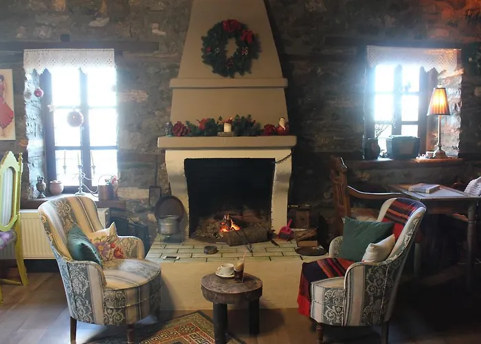 Feggaropetra Magic Mountain House בית הארחה פליאוס פנטלימון