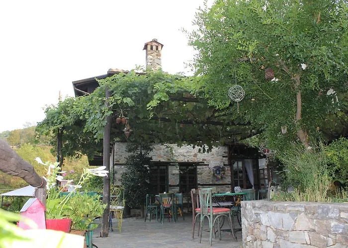 Feggaropetra Magic Mountain House