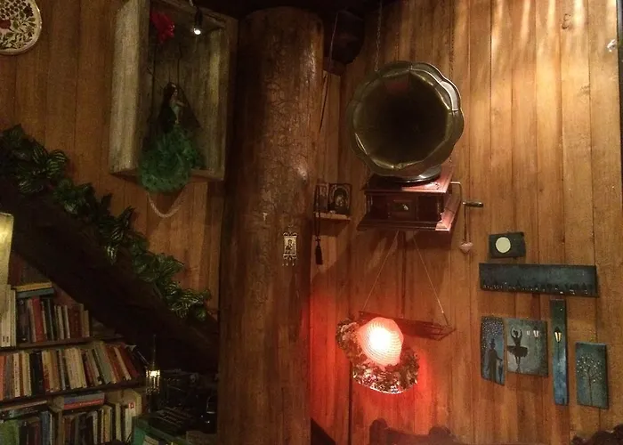 בית הארחה Feggaropetra Magic Mountain House