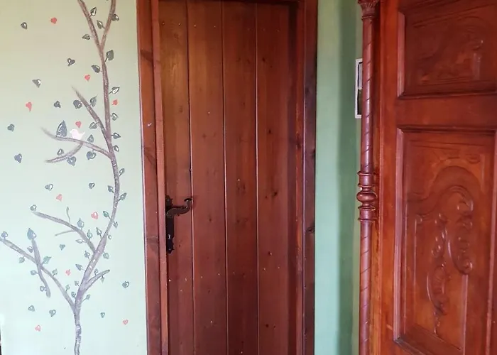 Feggaropetra Magic Mountain House 4* פליאוס פנטלימון